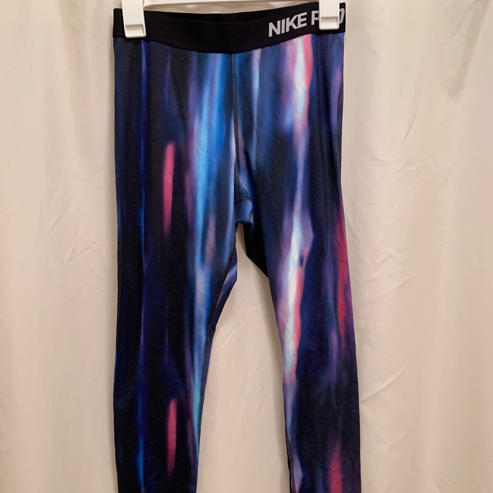 Nike Pro leggings